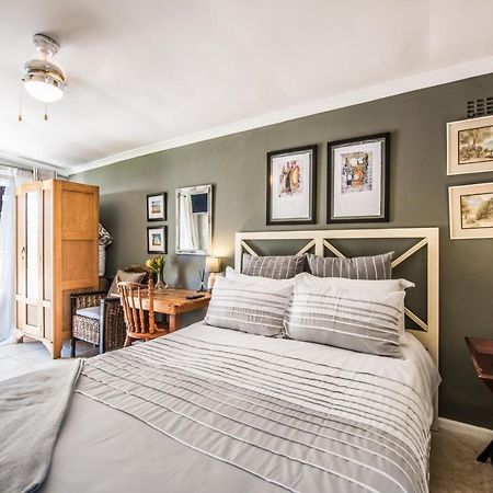 Greenlawns B&B Κέιπ Τάουν Εξωτερικό φωτογραφία