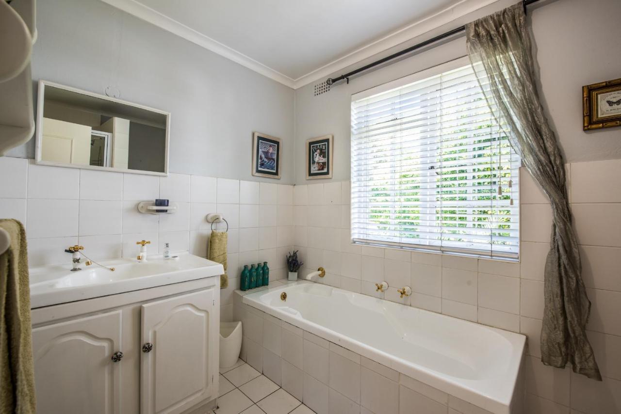 Greenlawns B&B Κέιπ Τάουν Εξωτερικό φωτογραφία